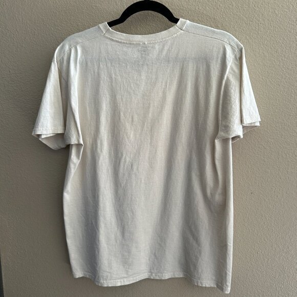 Daisy Street Care‎ Bear Graphic T-Shirt  Size Small - Picture 6 of 7